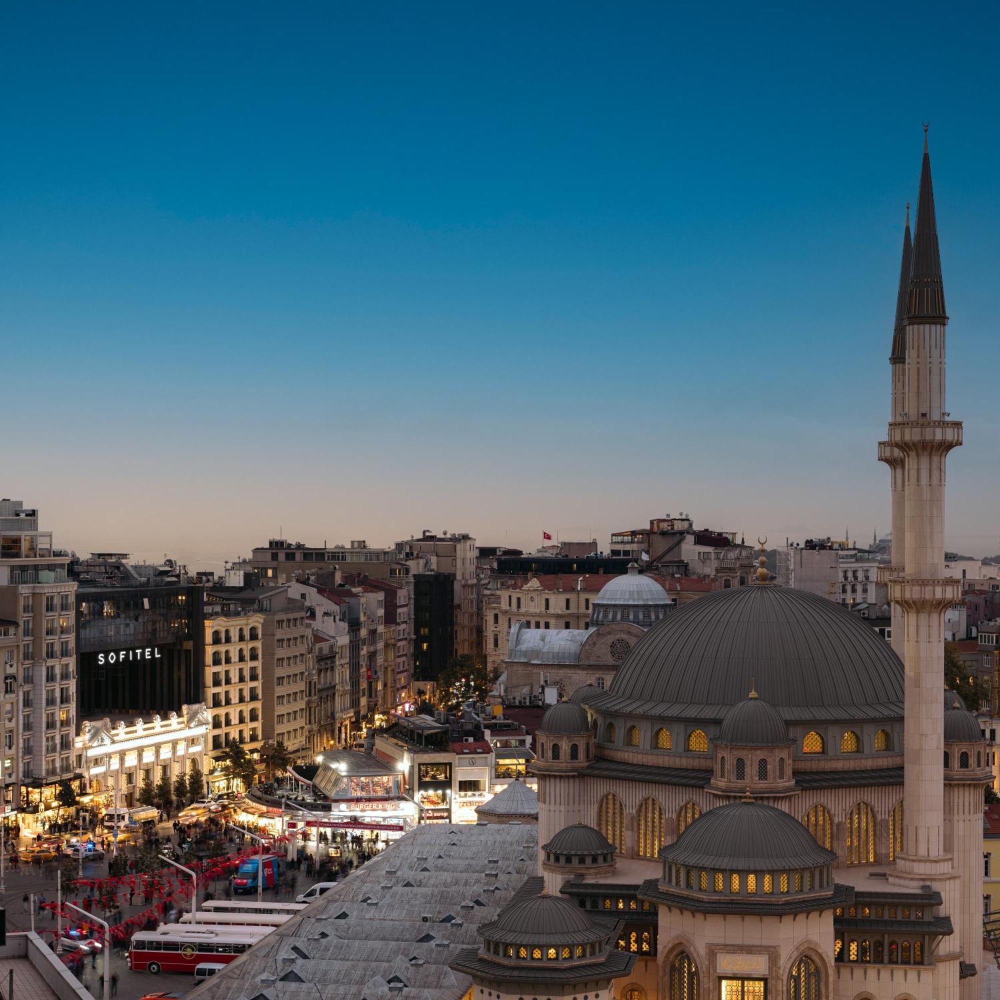 Sofitel Istanbul Taksim Hotell Eksteriør bilde The Beyoğlu skyline