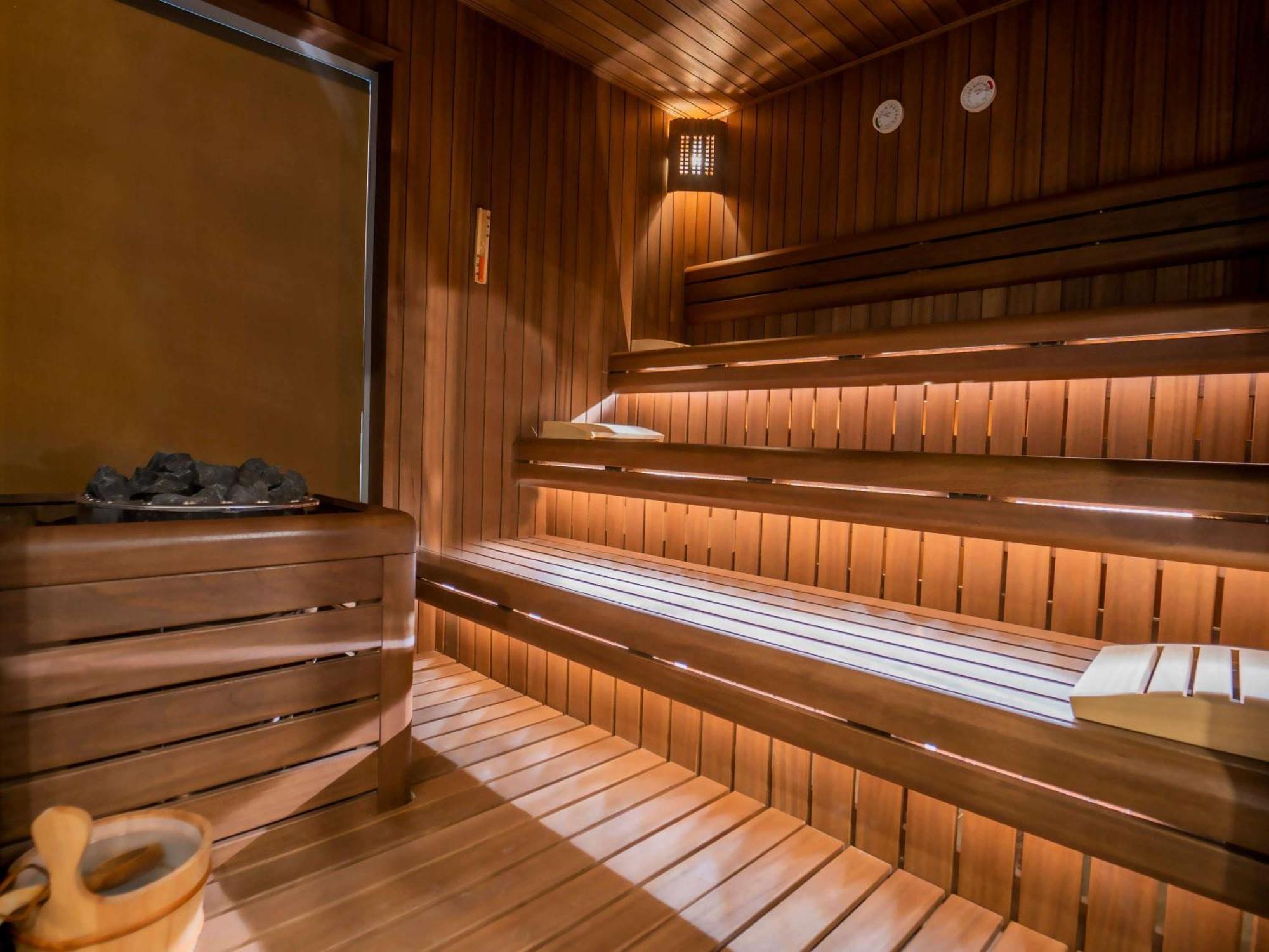 Sofitel Istanbul Taksim Hotell Eksteriør bilde A modern Finnish sauna