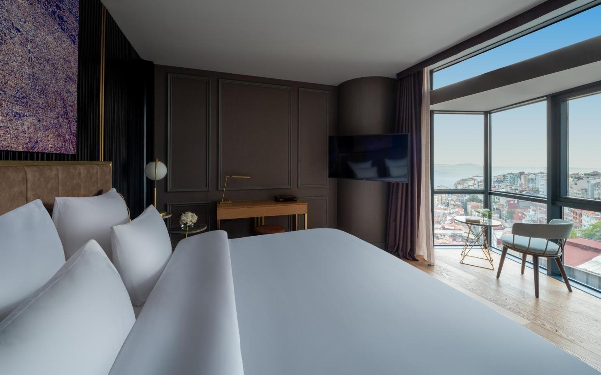 Sofitel Istanbul Taksim Hotell Eksteriør bilde Deluxe Room