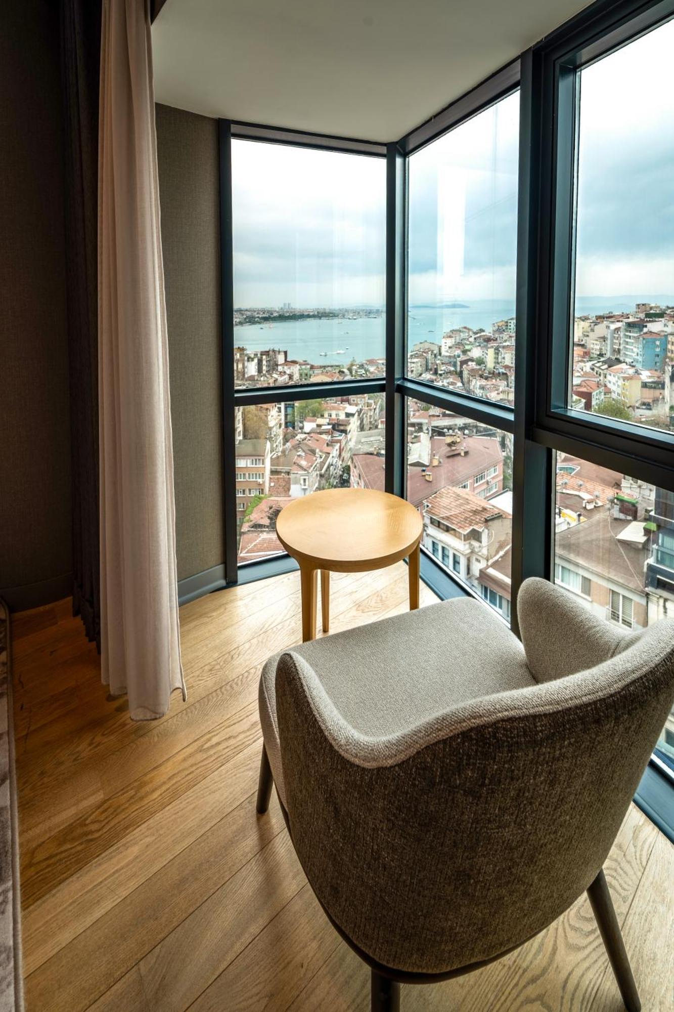 Sofitel Istanbul Taksim Hotell Eksteriør bilde View from a room